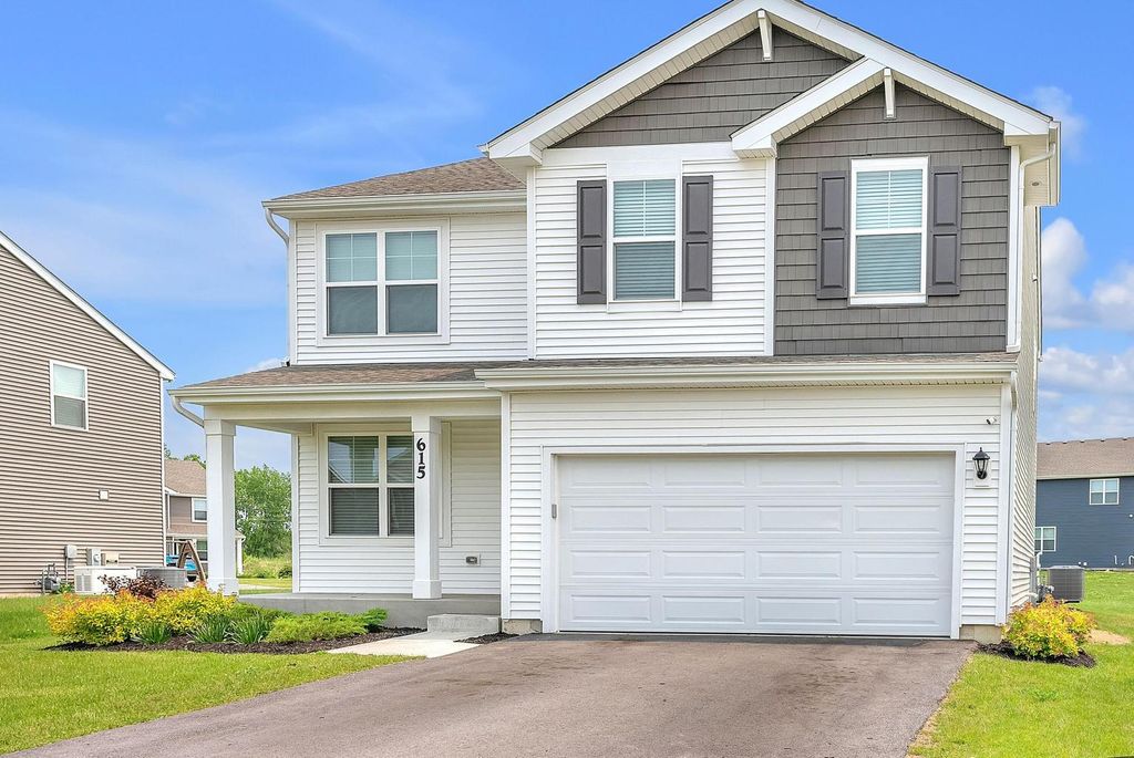 Photo of 615 Ensign Place, Hebron, IN 46341 (MLS # 838687)