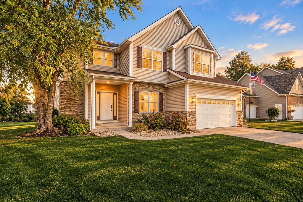 Photo of 2524 Hilfiger Drive, Chesterton, IN 46304 (MLS # 847303)