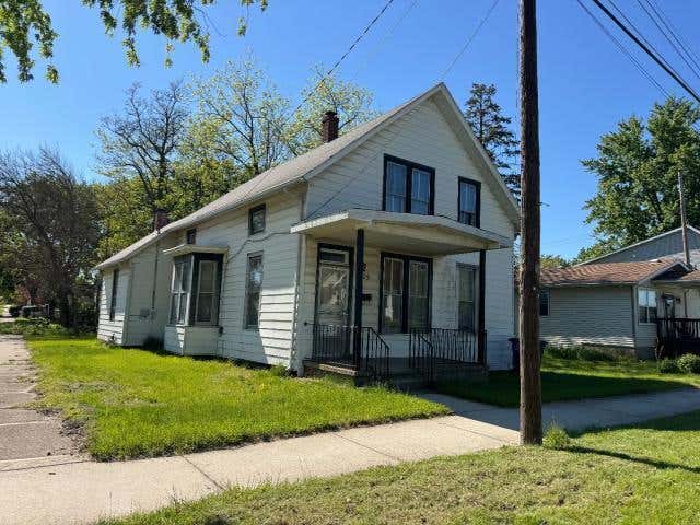 Photo of 415 Cleveland AVE, Michigan City, IN 46360 (MLS # 844054)