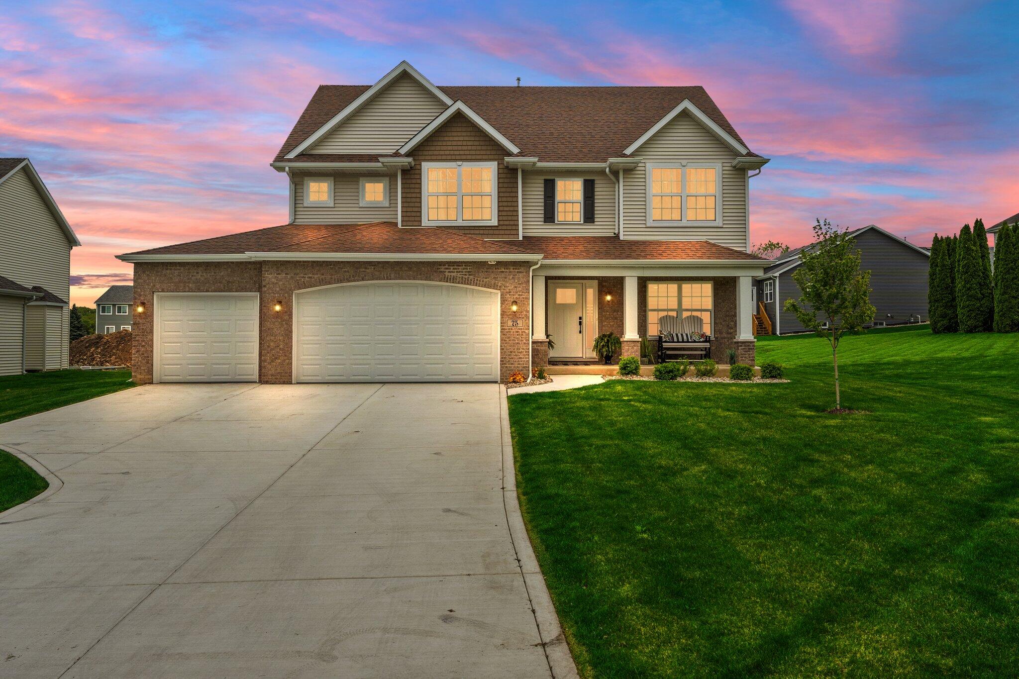 Crown Point, Indiana 46307, United States, 4 Bedrooms Bedrooms, ,3 BathroomsBathrooms,Residential,Active,58373