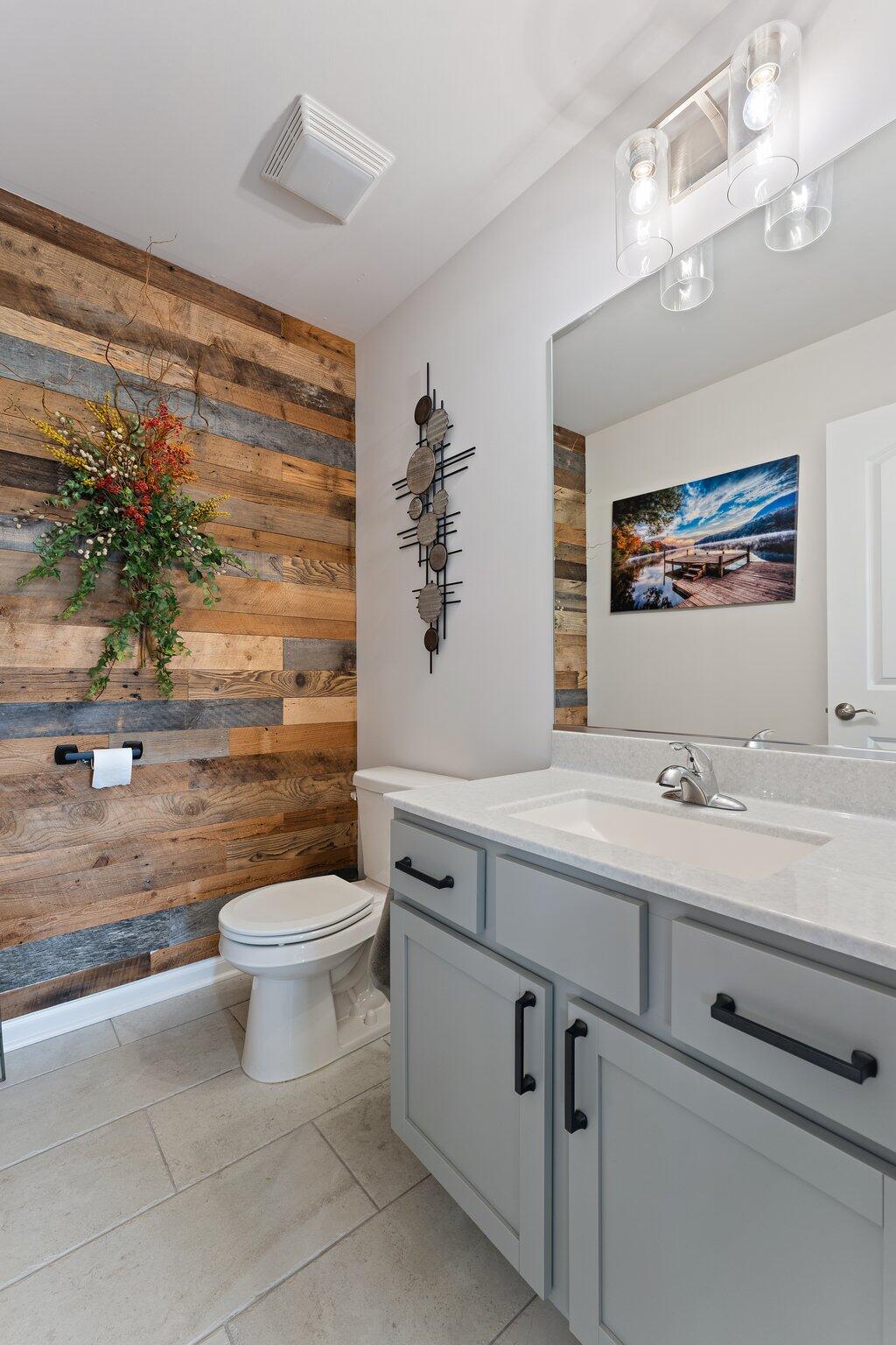 Crown Point, Indiana 46307, United States, 4 Bedrooms Bedrooms, ,3 BathroomsBathrooms,Residential,Active,58373