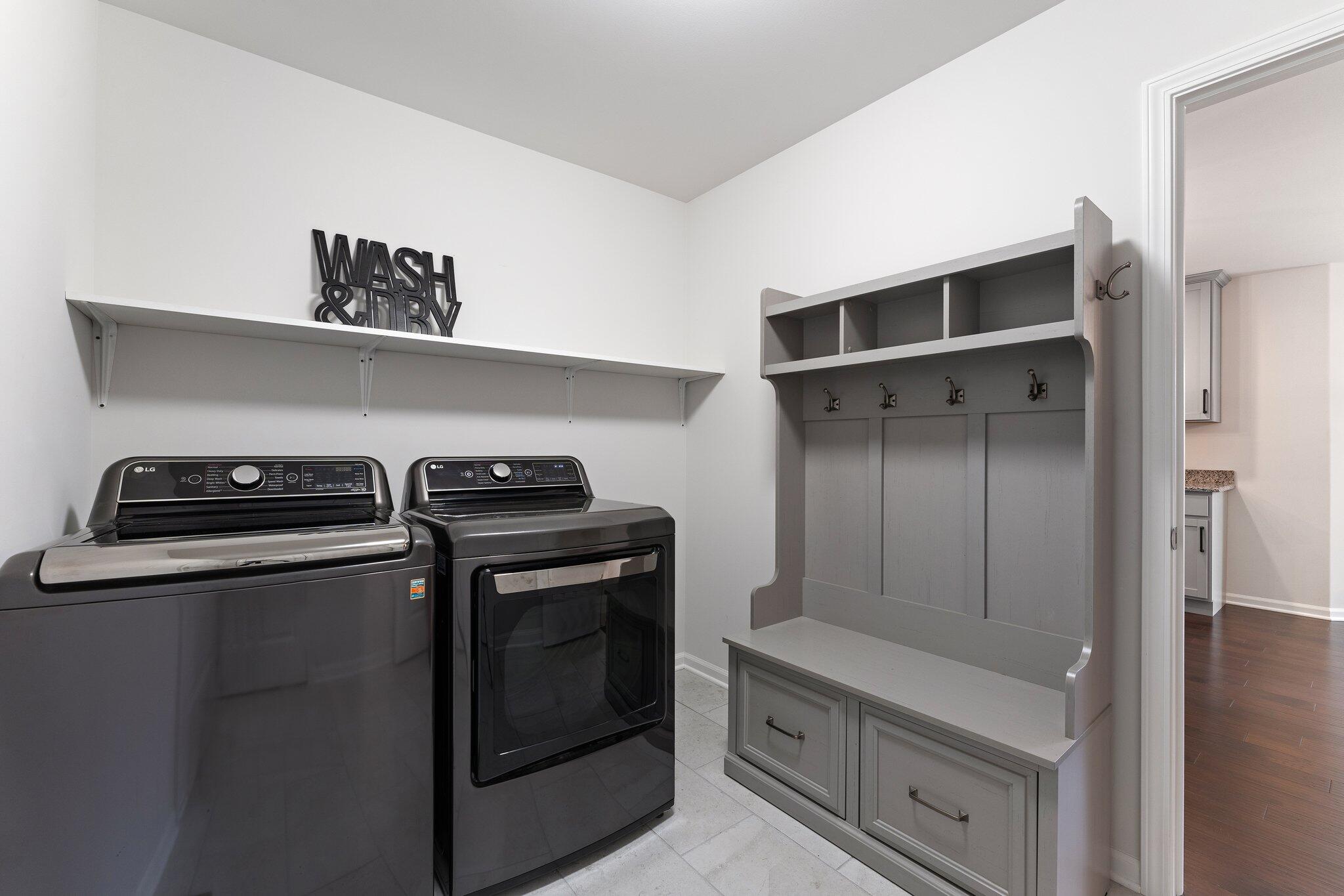 Crown Point, Indiana 46307, United States, 4 Bedrooms Bedrooms, ,3 BathroomsBathrooms,Residential,Active,58373