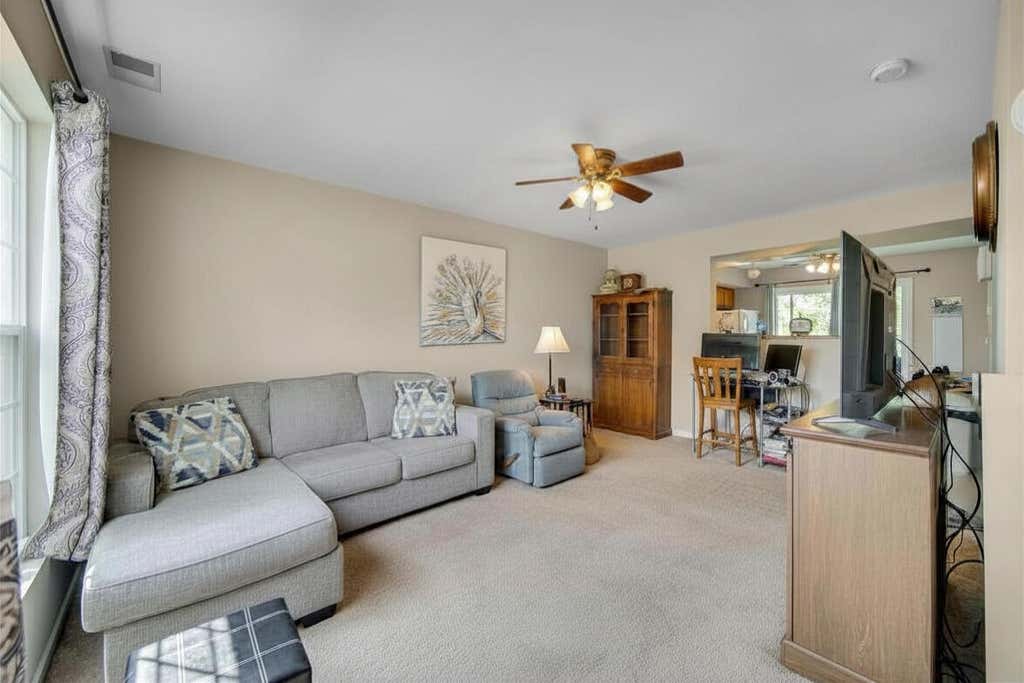 Photo of 2444 W 63rd Avenue, Merrillville, IN 46410 (MLS # 843484)