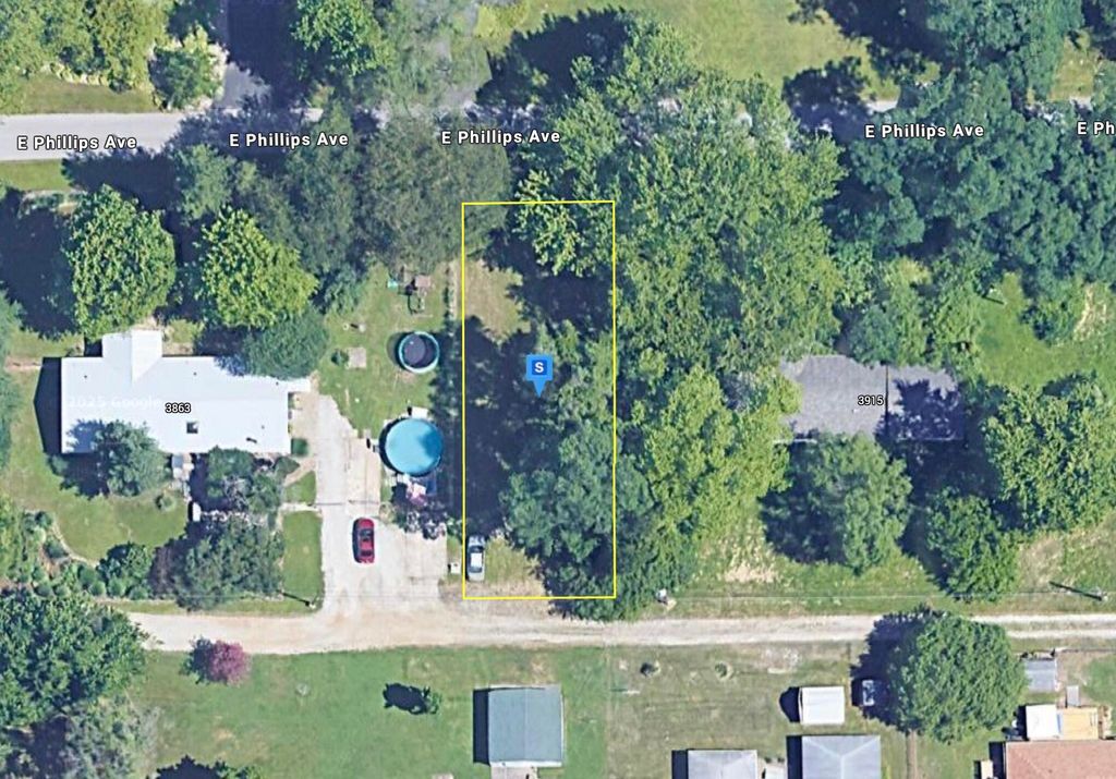 Photo of 3901 E Phillips Avenue, Terre Haute, IN 47805 (MLS # 832054)