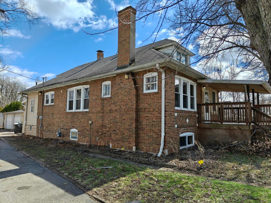 Photo of 3839 Roche Street, Hobart, IN 46342 (MLS # 835412)