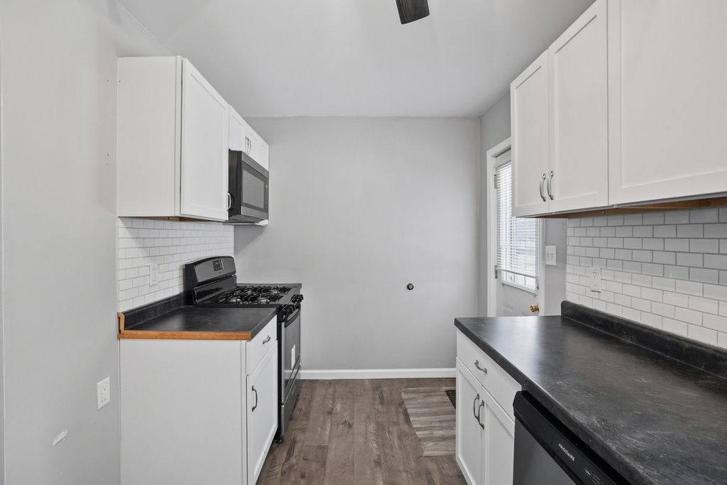 Photo of 2832 Willowdale Road, Portage, IN 46368 (MLS # 833745)