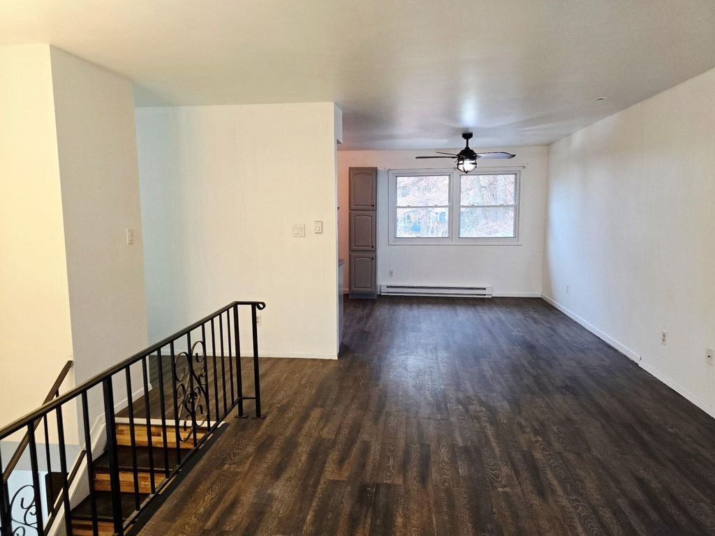 Photo of 11535 Sandhill Trail, DeMotte, IN 46310 (MLS # 831038)