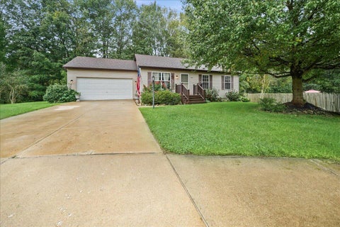 Photo for 906 Lilly Court
