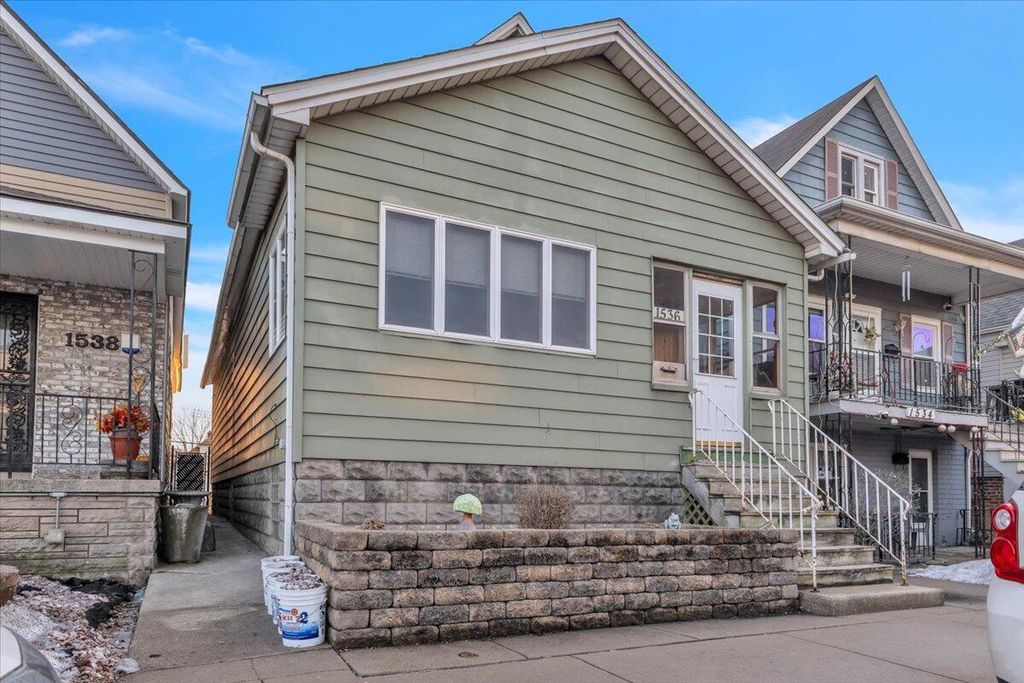 Photo of 1536 W Fred Street, Whiting, IN 46394 (MLS # 834785)