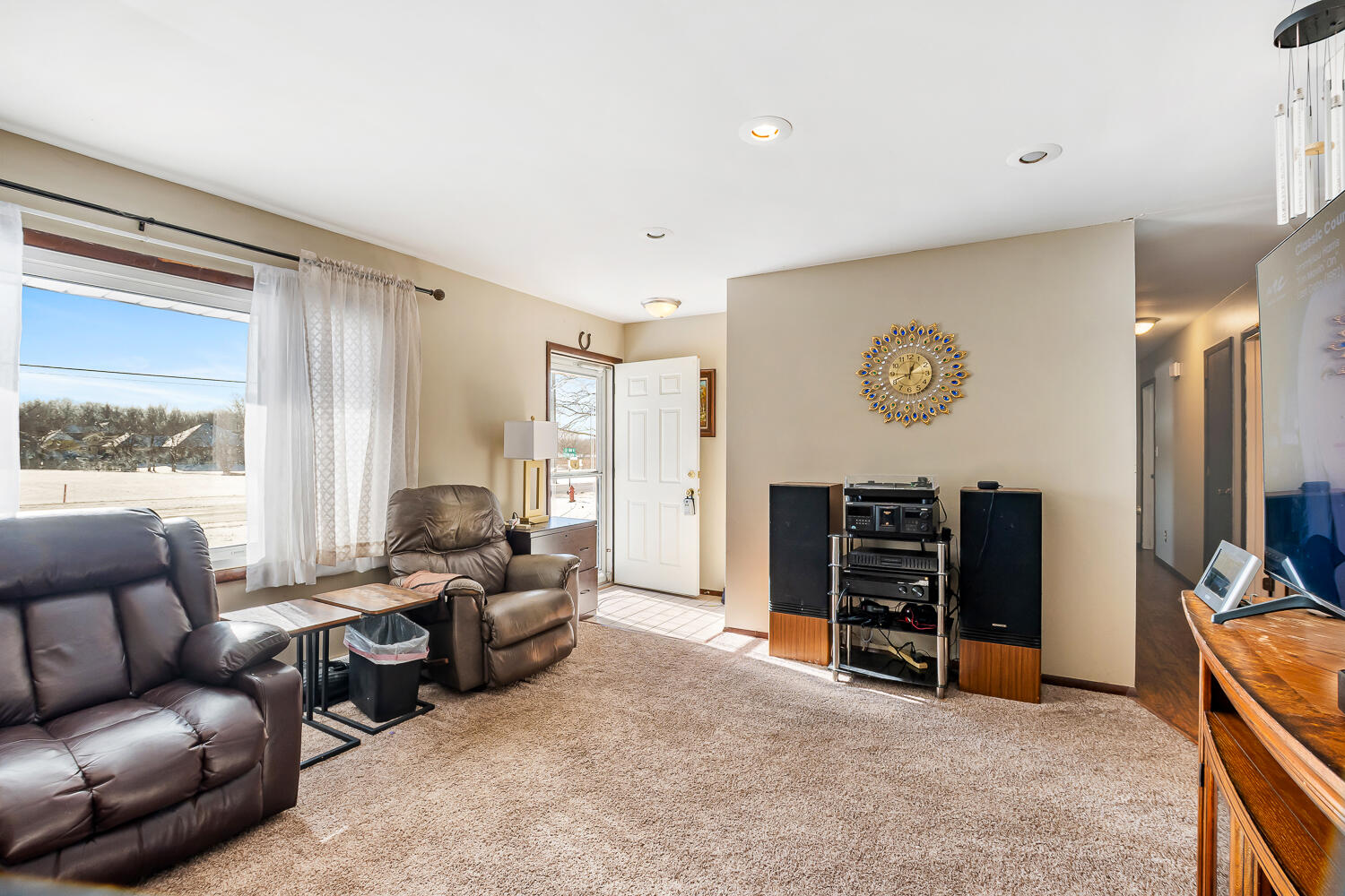 1749 Green Meadow Lane