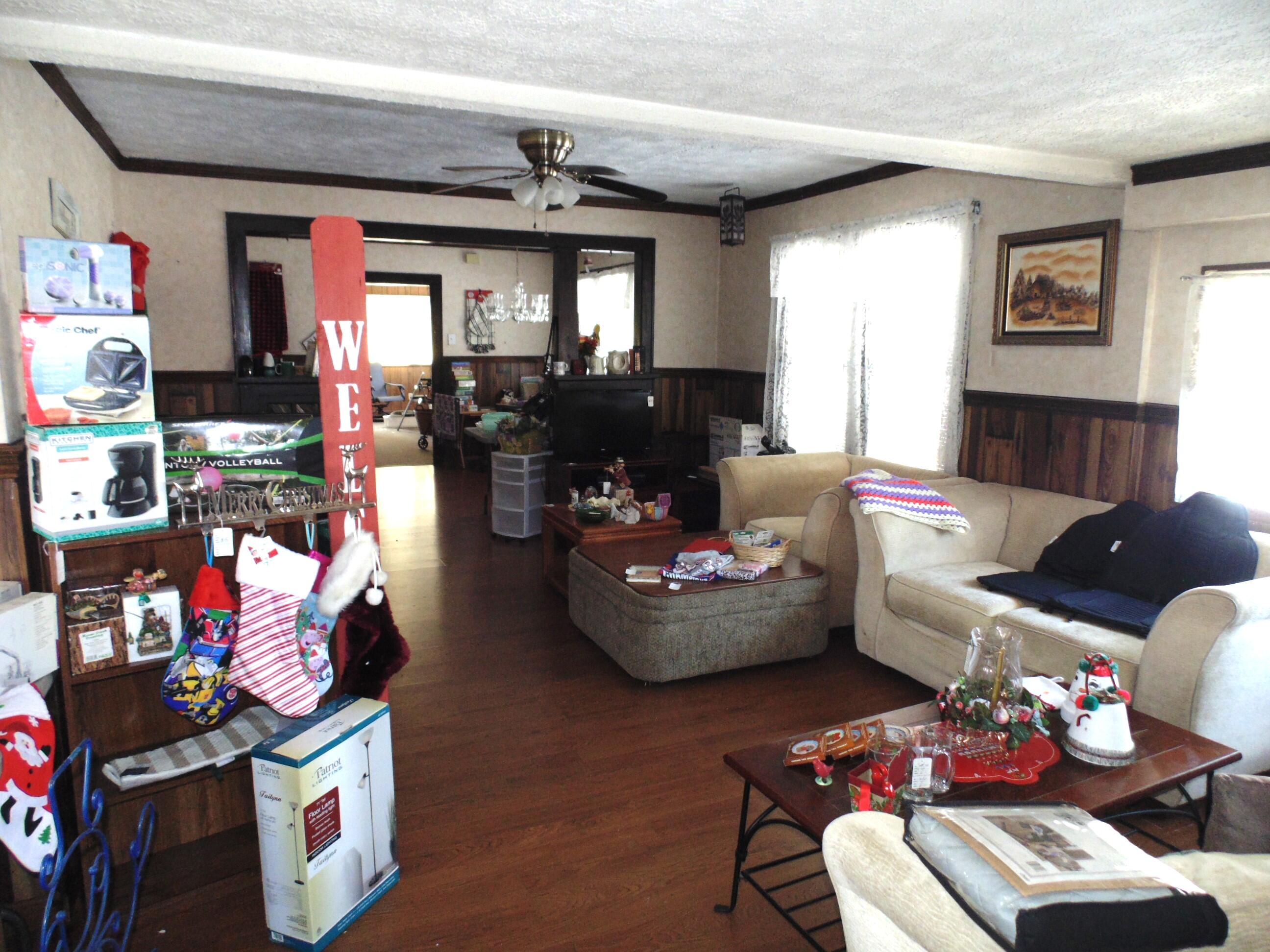 2901 Fairview Avenue