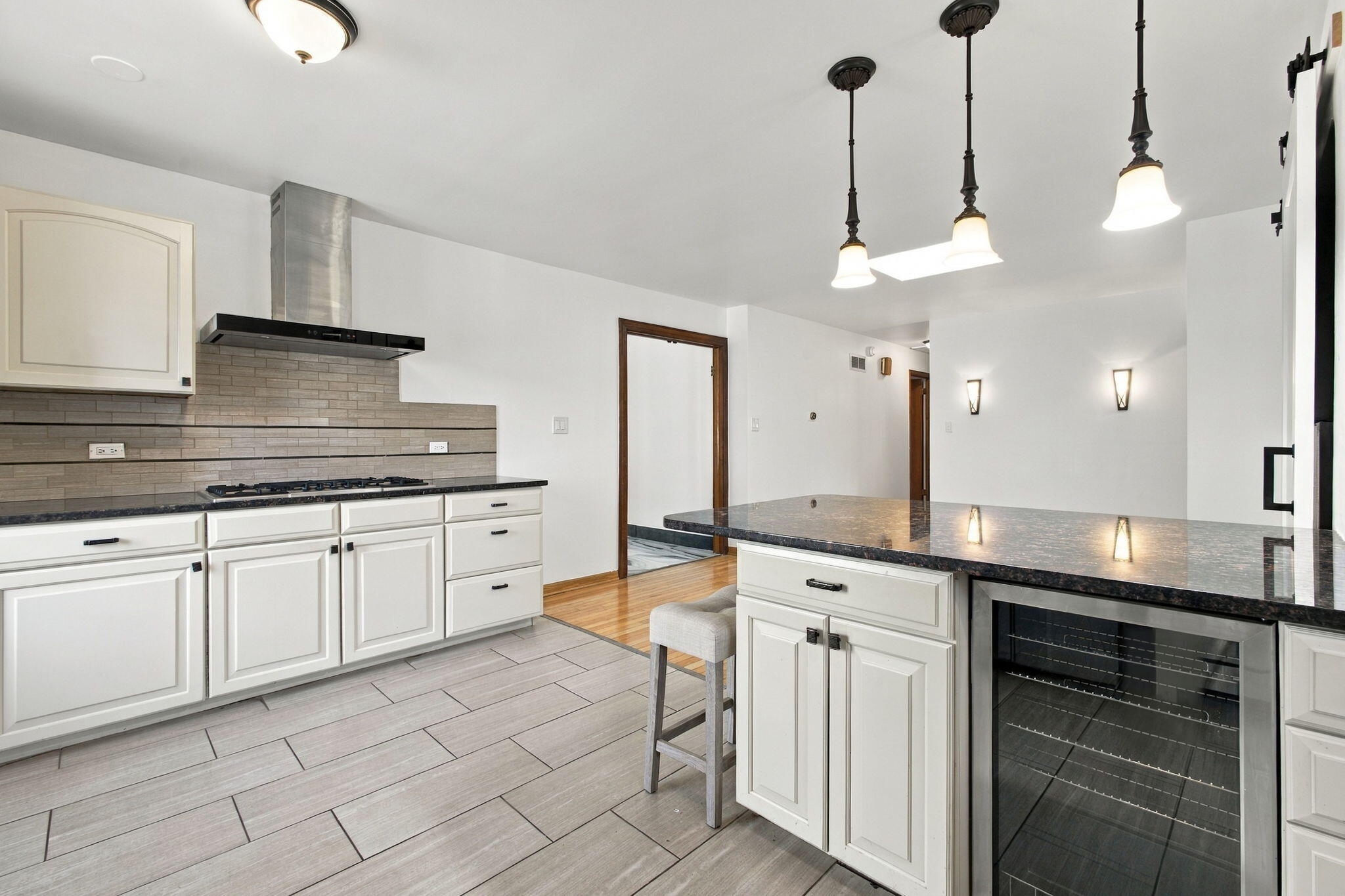 9502 Fran-lin Parkway