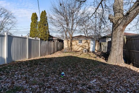 Single Family Residence in Hammond IN 959 Murray Street 16.jpg