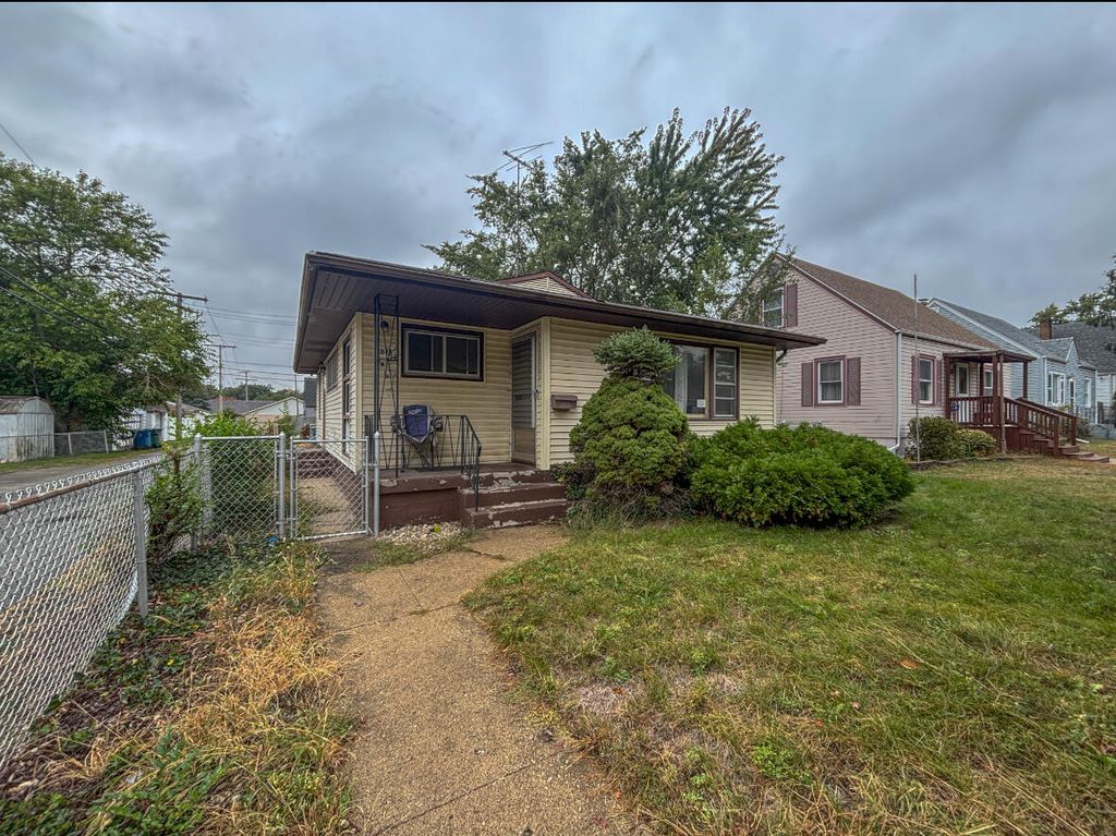 Photo of 6844 Ridgeland Avenue, Hammond, IN 46324 (MLS # 829374)