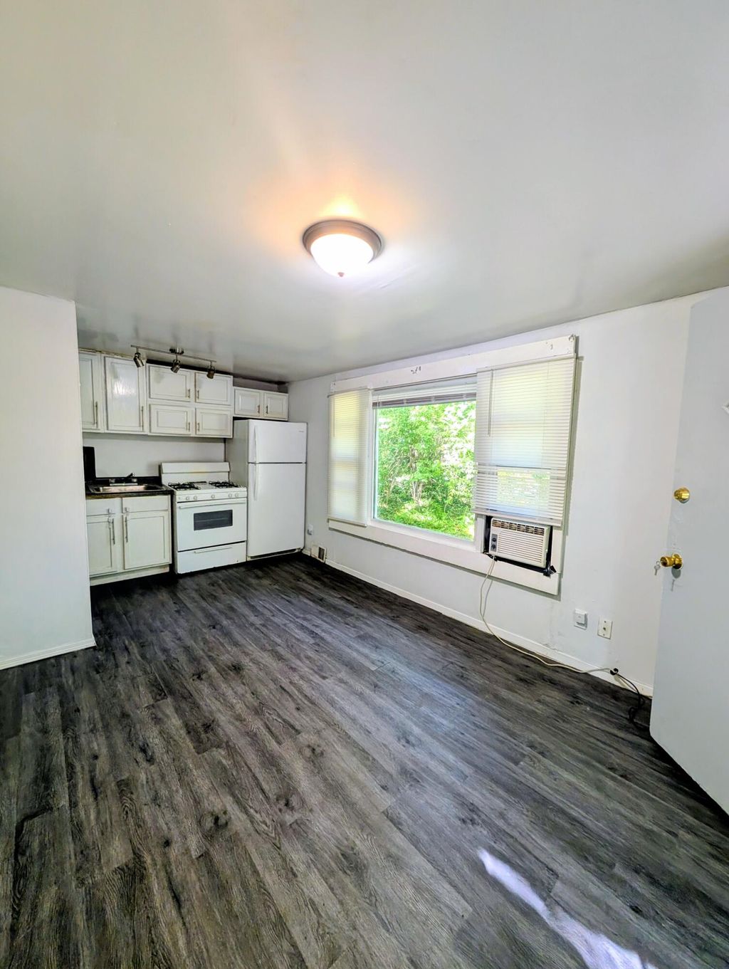 Photo of 1910 S Calhoun Street, Griffith, IN 46319 (MLS # 839851)
