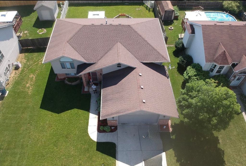 Photo of 1344 Center Creek Drive, Crown Point, IN 46307 (MLS # 833230)