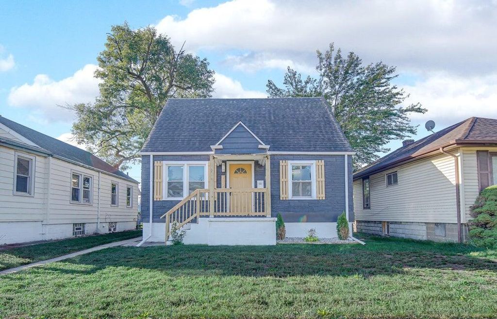 Photo of 2728 162nd Street, Hammond, IN 46323 (MLS # 831312)