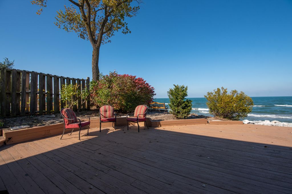 Photo of 42 Shore Drive, Portage, IN 46368 (MLS # 830260)