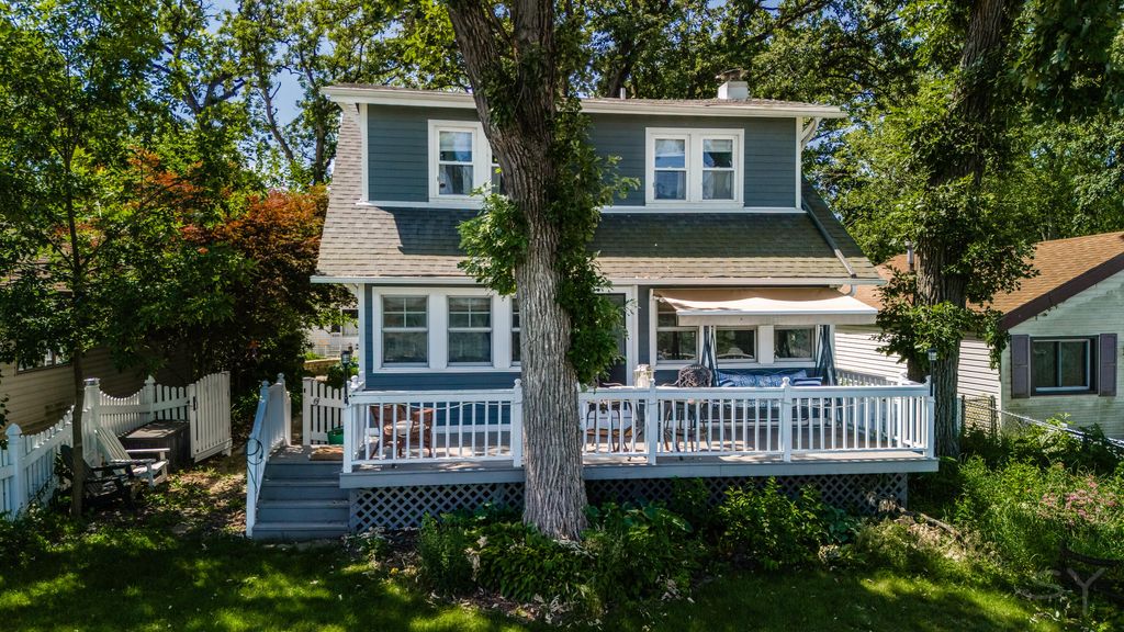 Photo of 14513 Lake Shore Drive, Cedar Lake, IN 46303 (MLS # 833043)