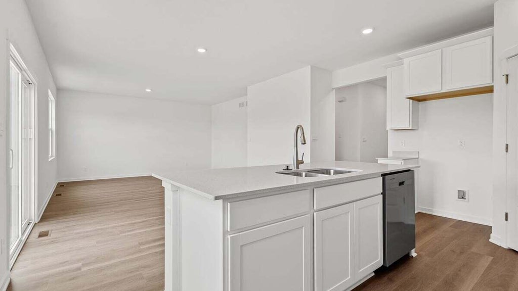 Photo of 7712 W 107th Place, Crown Point, IN 46307 (MLS # 841922)