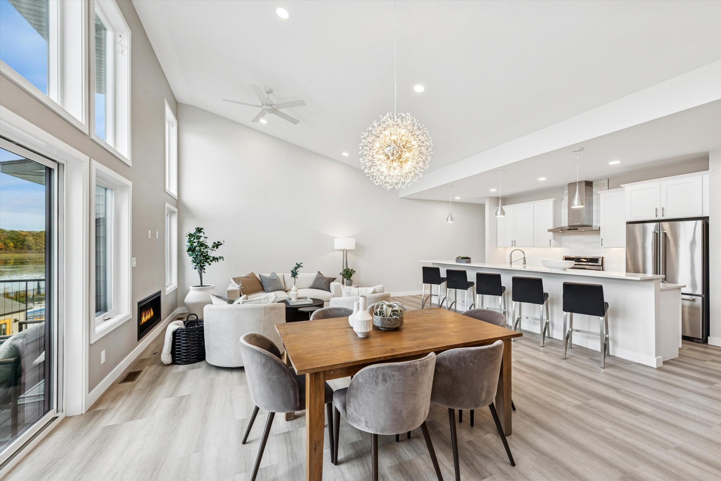 169 W Mcclung Road 203