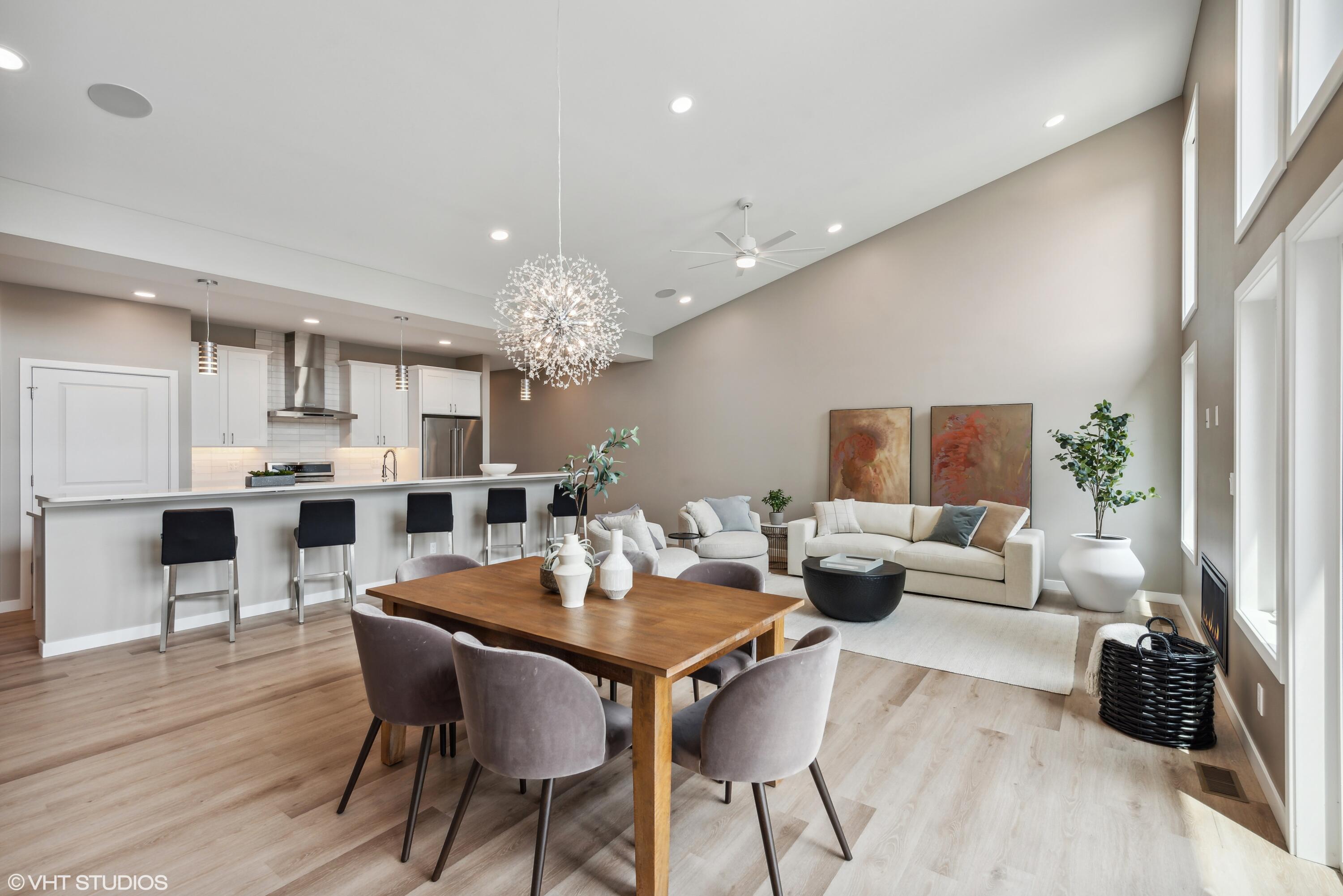 169 W Mcclung Road 203