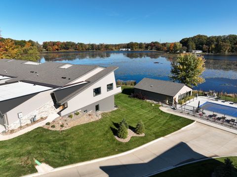 169 W Mcclung Road 203 La Porte IN 46350