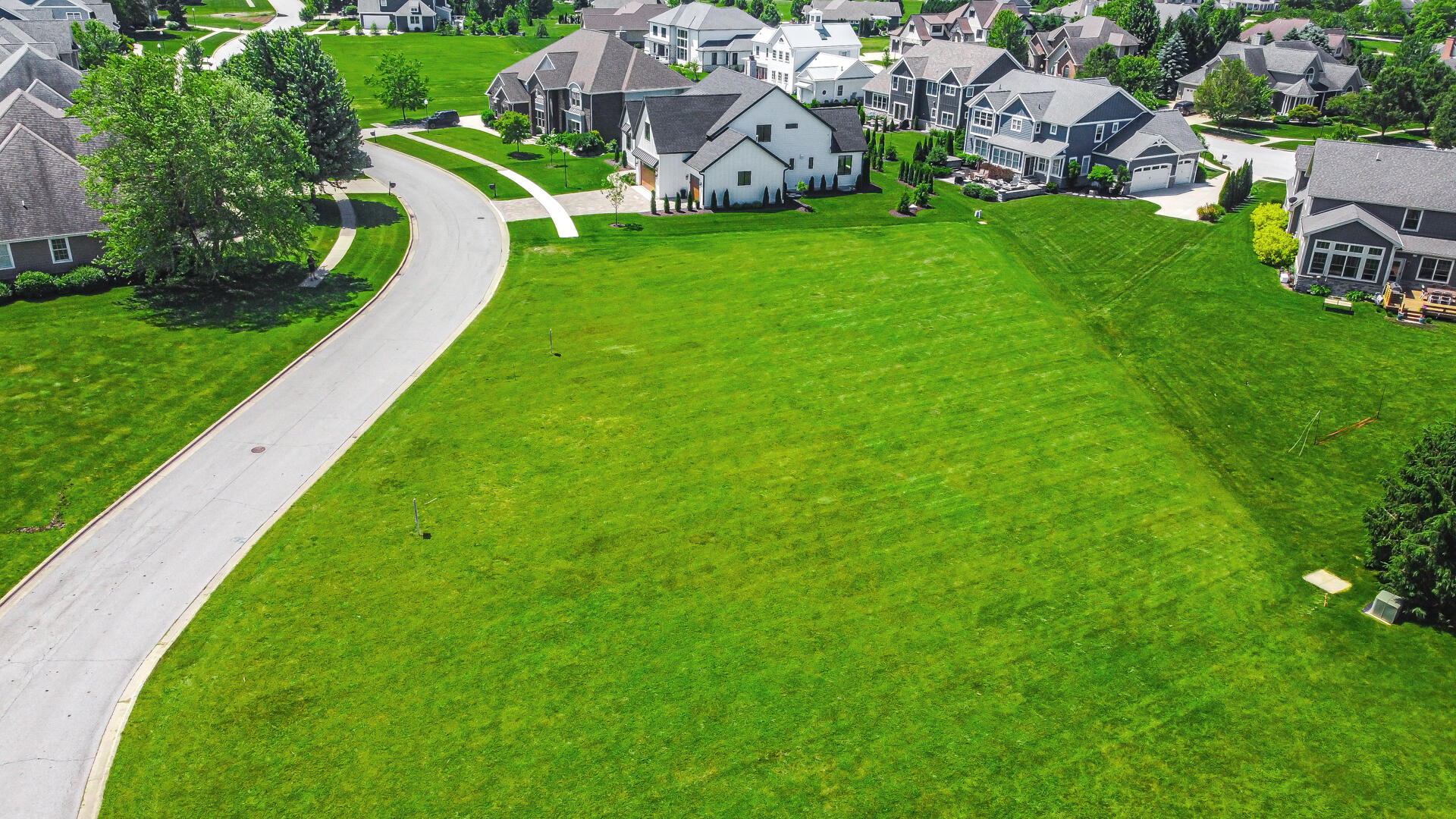 1810 Bramble Trace