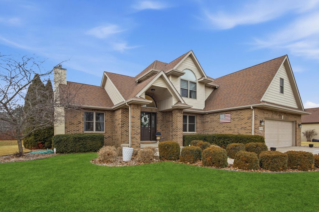 Photo of 9560 Triana Lane, Saint John, IN 46373 (MLS # 834637)