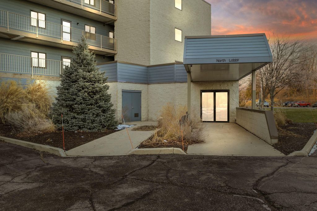 Photo of 423 Outlook Cove Drive, La Porte, IN 46350 (MLS # 835096)