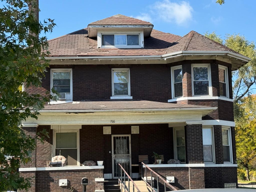 Photo of 700 Jackson Street, Gary, IN 46402 (MLS # 831502)