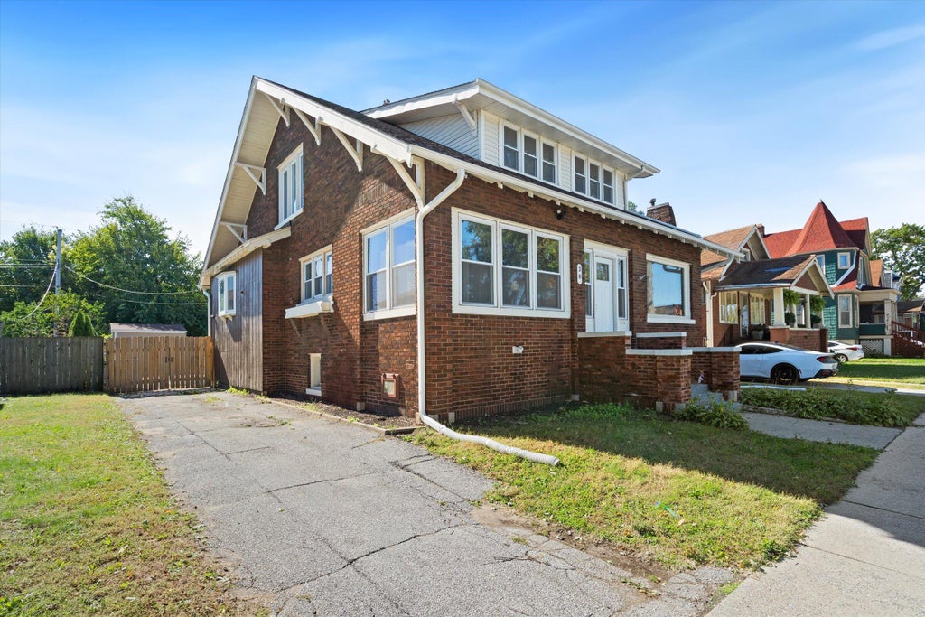 Photo of 38 Condit Street, Hammond, IN 46320 (MLS # 847189)