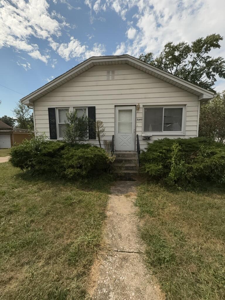 Photo of 2840 Fayette Street, Lake Station, IN 46405 (MLS # 845926)