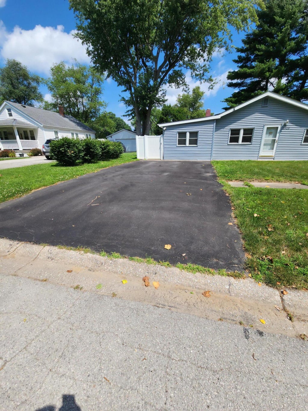 Photo of 4920 E 27th Avenue, Lake Station, IN 46405 (MLS # 841706)