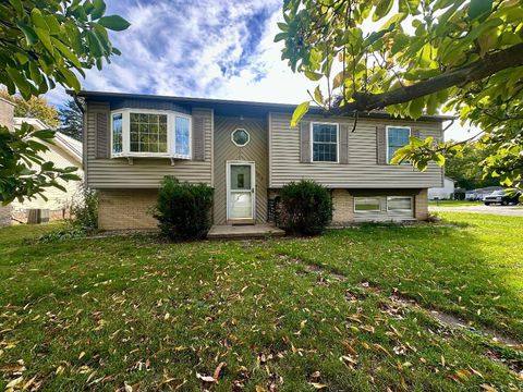 1817 W Porter Avenue, Chesterton, IN 46304 - #: 829652