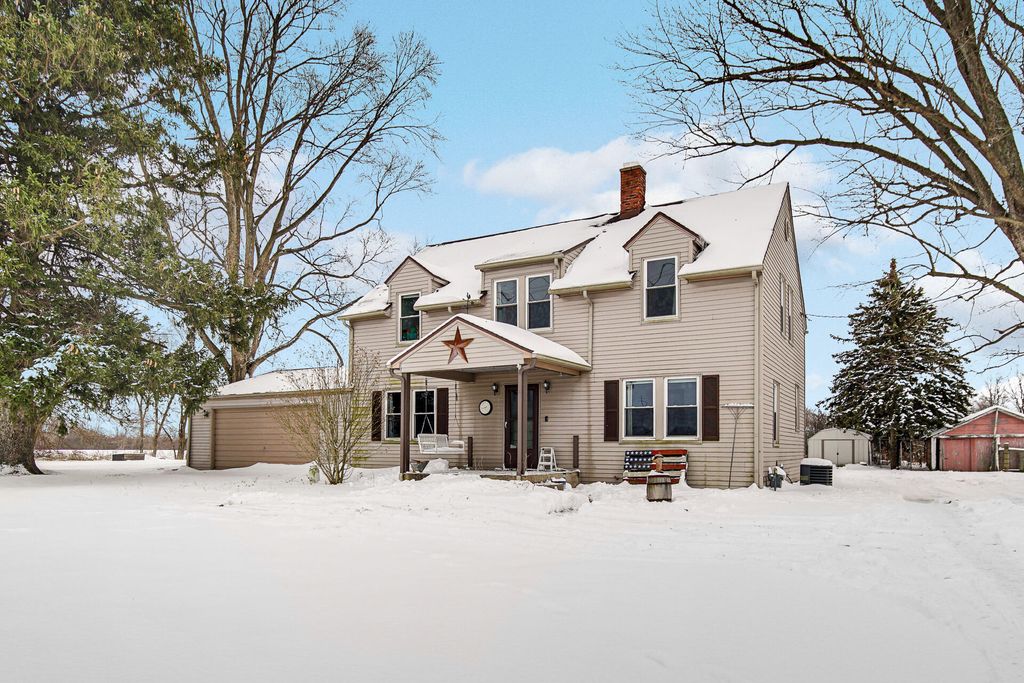 Photo of 6152 E State Rd 4, Mill Creek, IN 46365 (MLS # 831466)