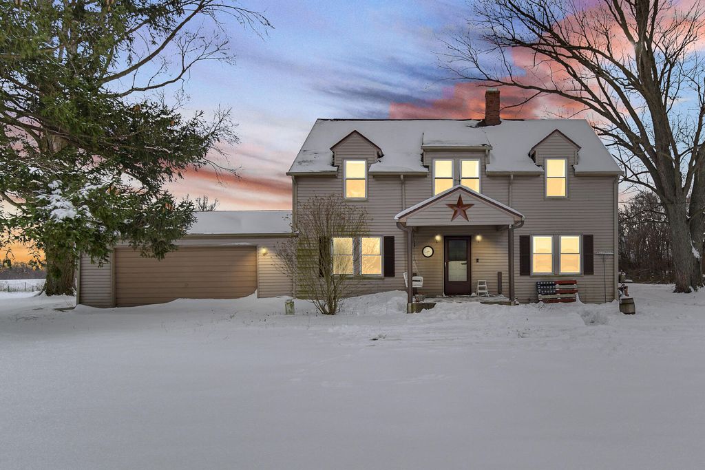 Photo of 6152 E State Rd 4, Mill Creek, IN 46365 (MLS # 831466)