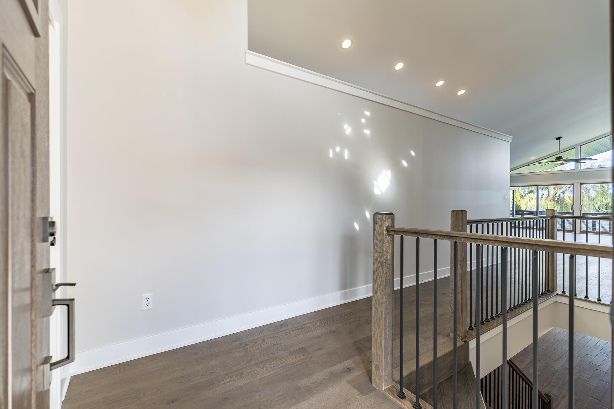 3488 W Lakeshore Drive