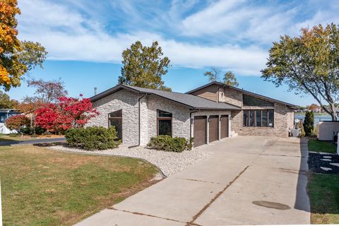 3488 W Lakeshore Drive Crown Point IN 46307