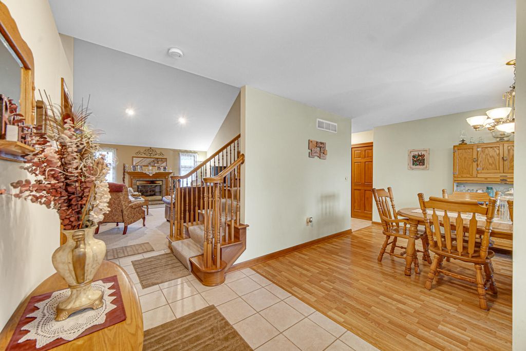 Photo of 771 Walter Drive, Hebron, IN 46341 (MLS # 831122)