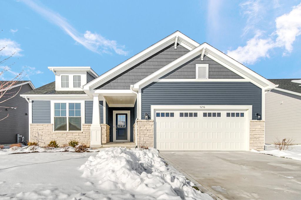 Photo of 5256 Sedona Circle, Schererville, IN 46375 (MLS # 831593)