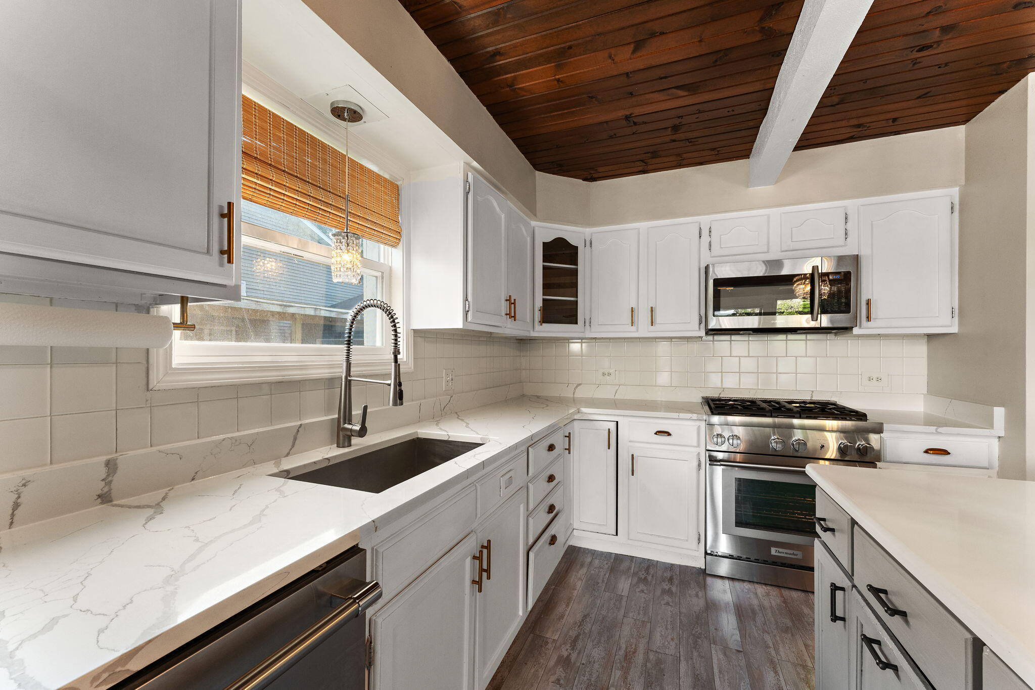 1603 Sunnyslope Drive
