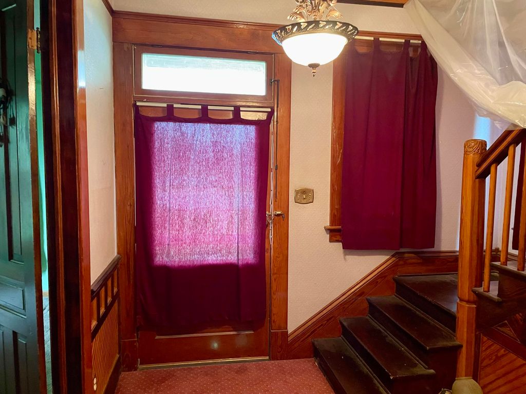 Photo of 201 N Main Street, Wanatah, IN 46390 (MLS # 837851)