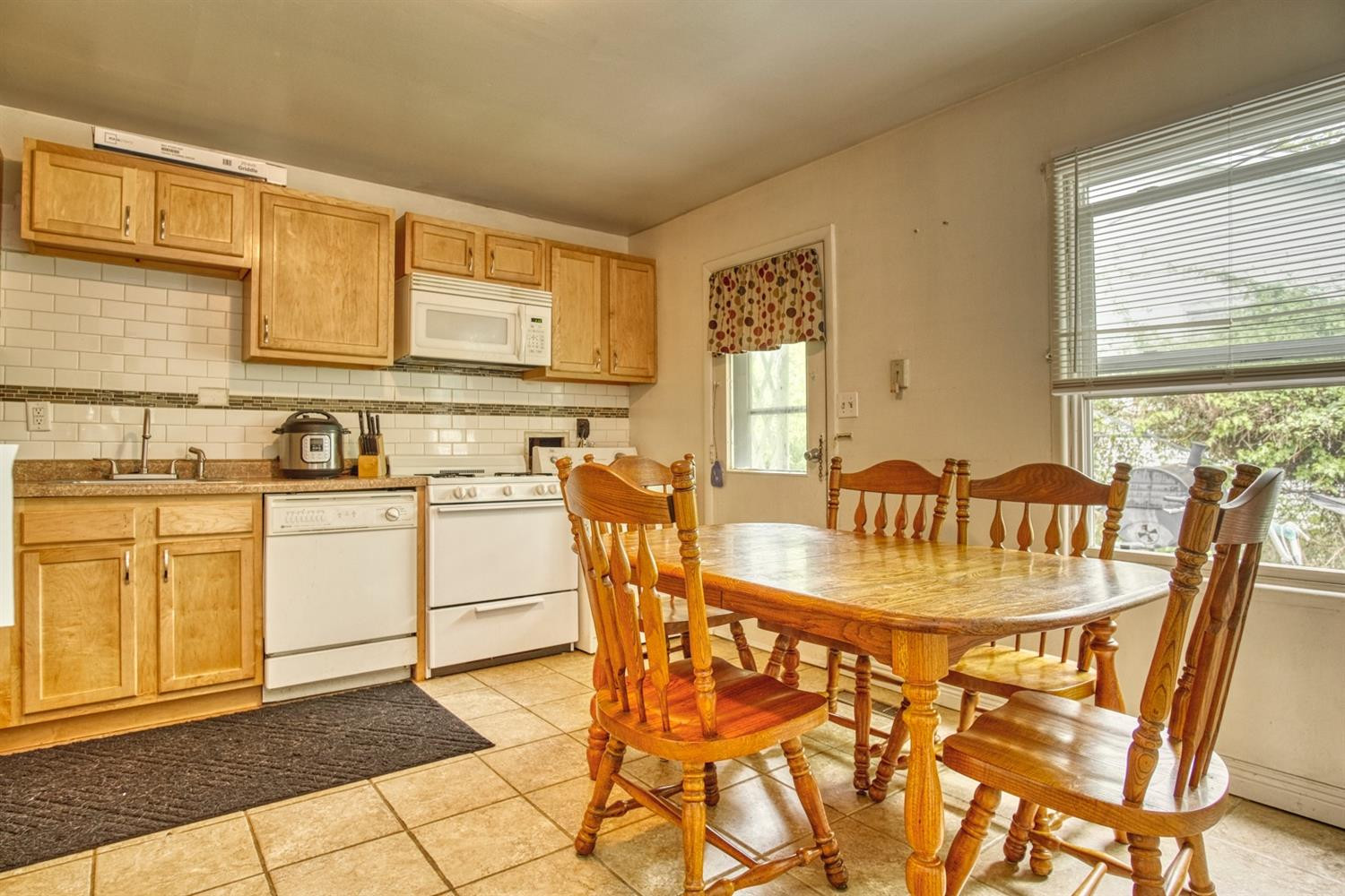 Valparaiso, Indiana 46383, United States, 3 Bedrooms Bedrooms, ,1 BathroomBathrooms,Residential,Active,26250