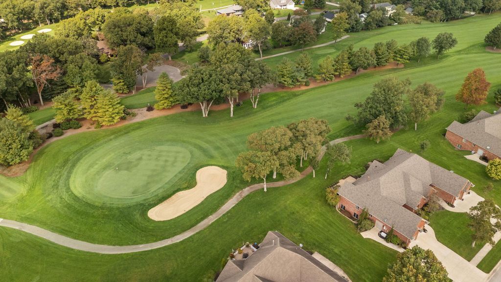 Photo of 5708 Fountain View Drive, Wheatfield, IN 46392 (MLS # 834917)