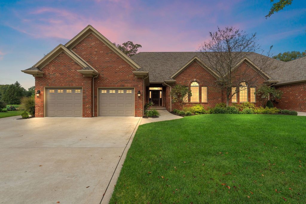 Photo of 5708 Fountain View Drive, Wheatfield, IN 46392 (MLS # 834917)
