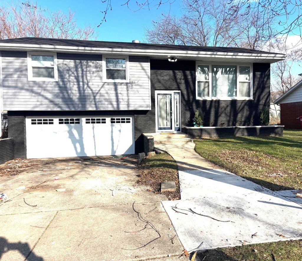 Photo of 1567 Waite Street, Gary, IN 46404 (MLS # 835713)