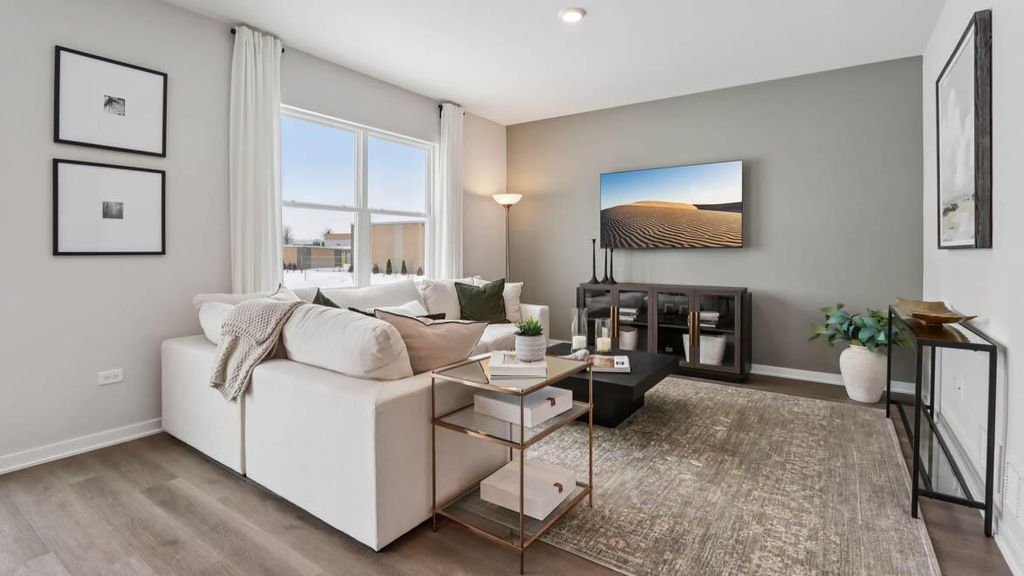 Photo of 153 Cressmoor Boulevard, Hobart, IN 46342 (MLS # 837700)