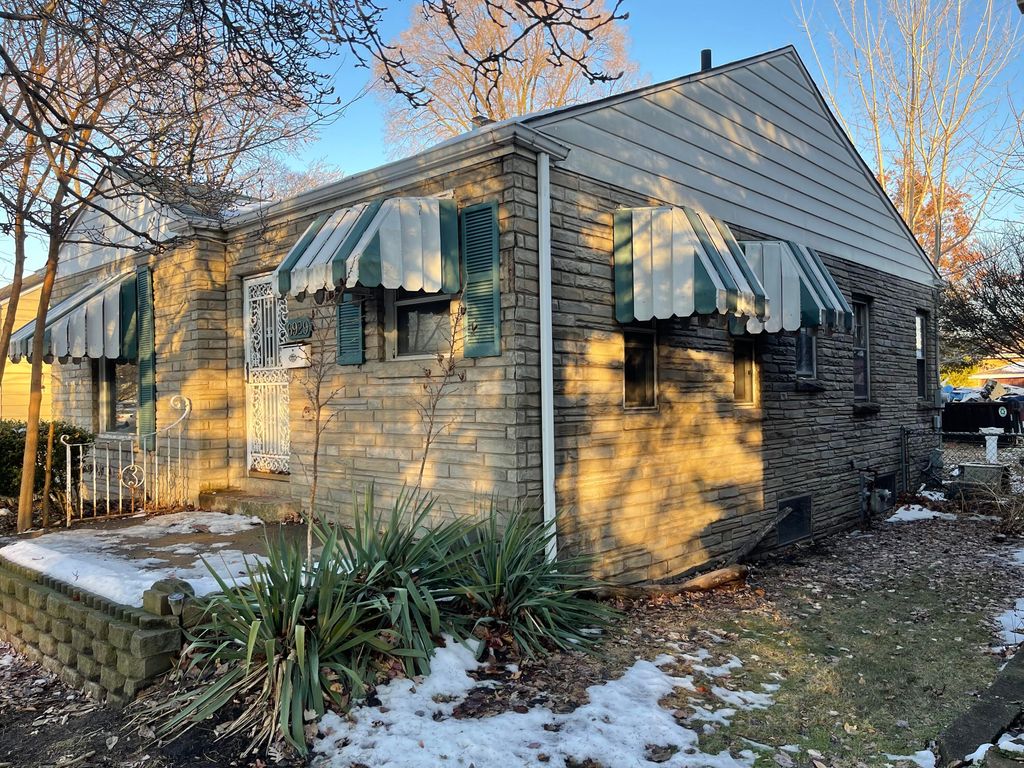 Photo of 6929 Monroe Avenue, Hammond, IN 46324 (MLS # 831976)