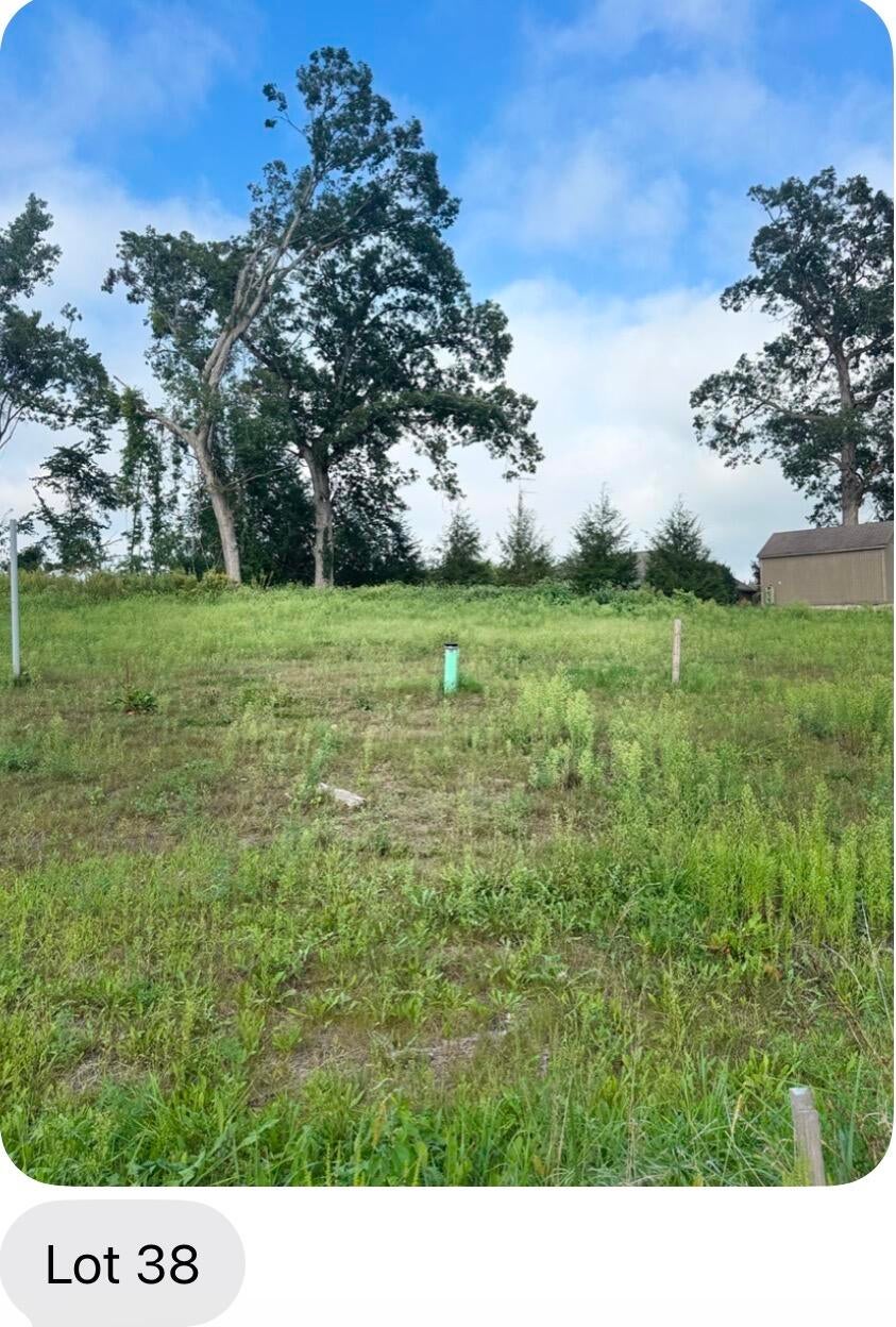 Photo of 1701 N 100 W, La Porte, IN 46350 (MLS # 844913)